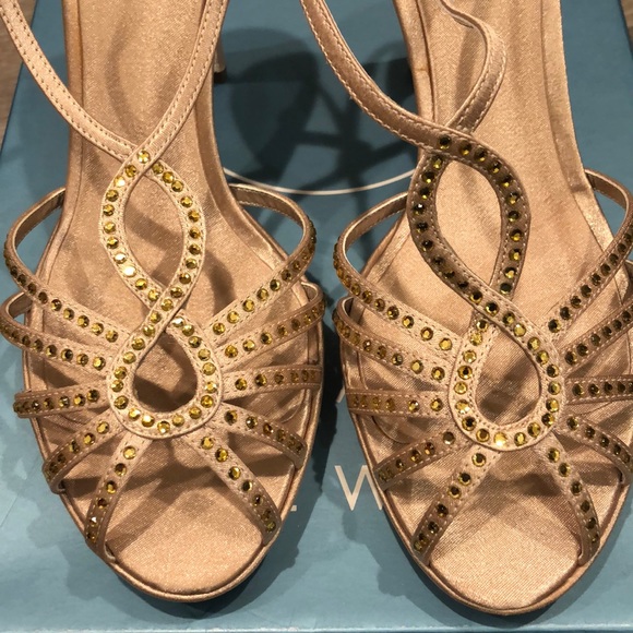 NIB Nine West Heels - Picture 4 of 11